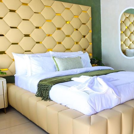 Suite Boutique Lodge Pretoria Bagian luar foto